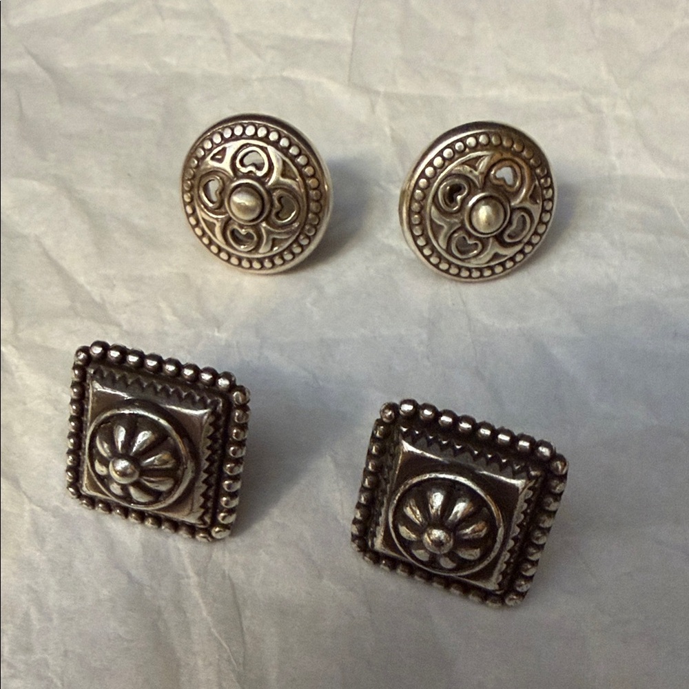 Silver Tone Decorative Earrings Set 320